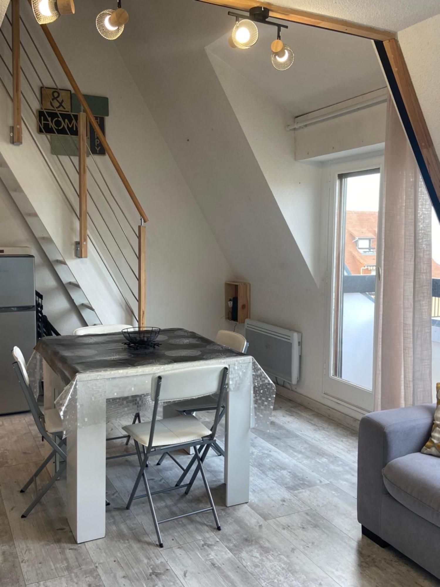 ヴィレ・シュル・メールDuplex A 150 Metres De La Merアパートメント エクステリア 写真